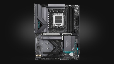 GIGABYTE X870 EAGLE [DDR5, Wi-Fi]