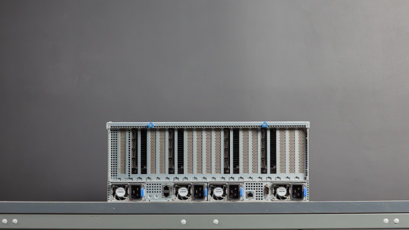 HPC-комплекс для CFD-расчетов: 256 ядер AMD EPYC и 1.5ТБ RAM | Кейс HYPERPC AMPERE