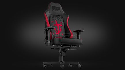 Кресло Noblechairs Doom Edition