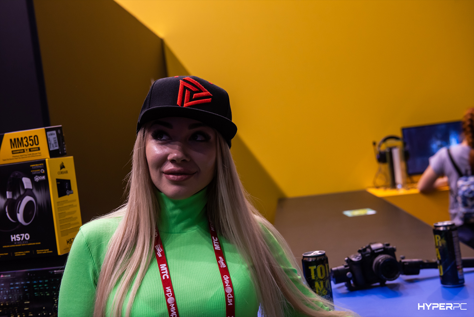 igromir-corsair-stand-live-photo-04