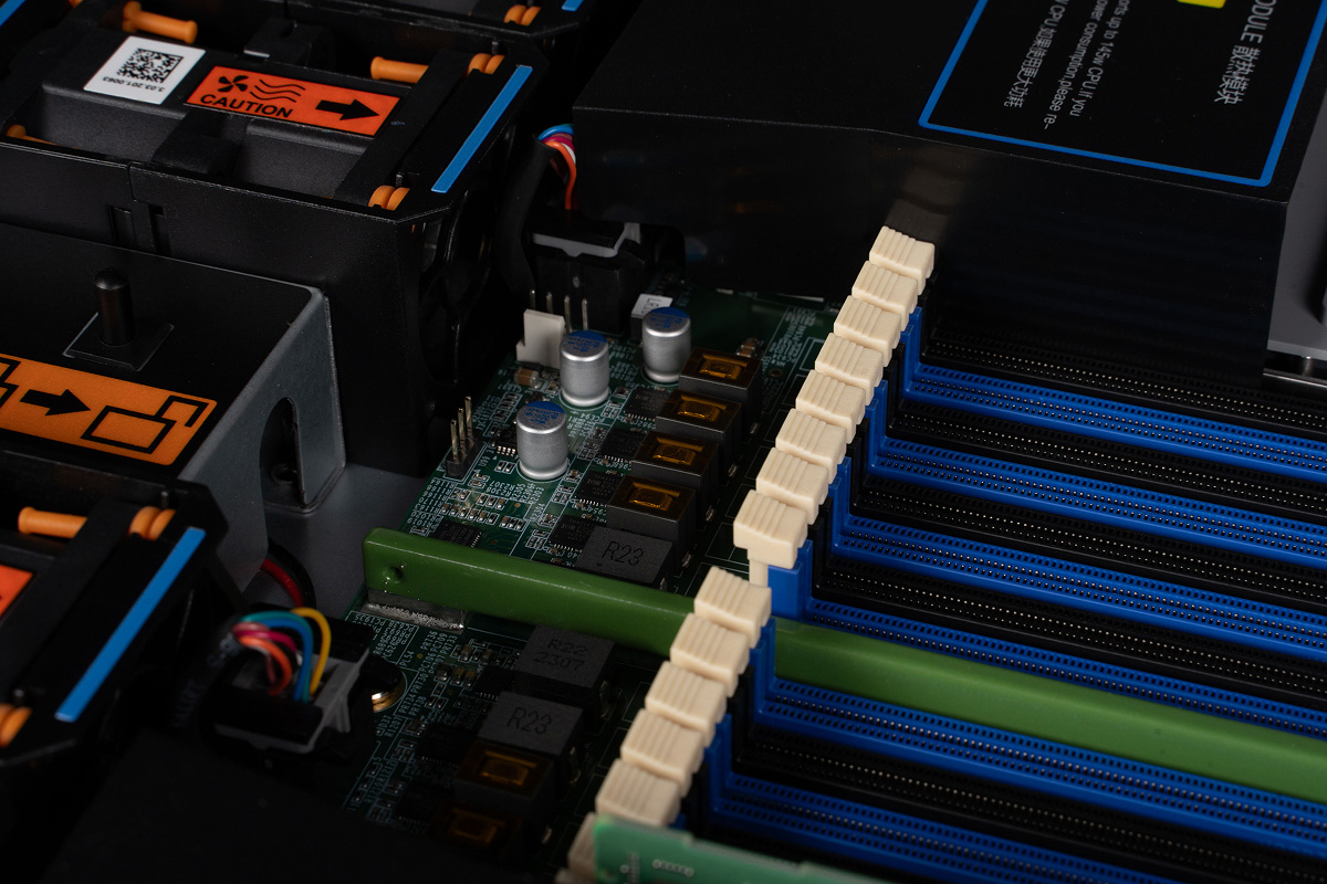 HYPERPC — детали серверной платформы