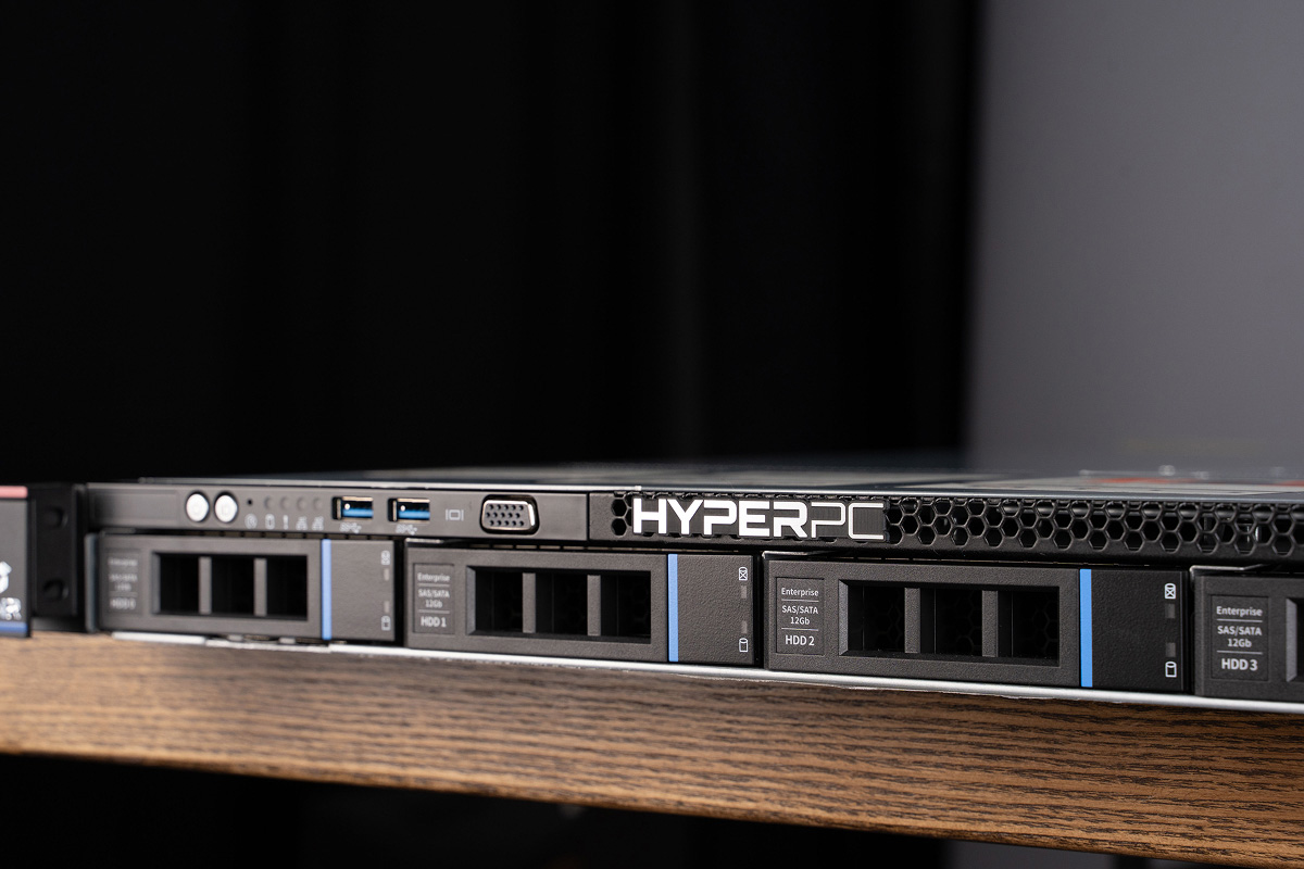 HYPERPC — общий вид сервера