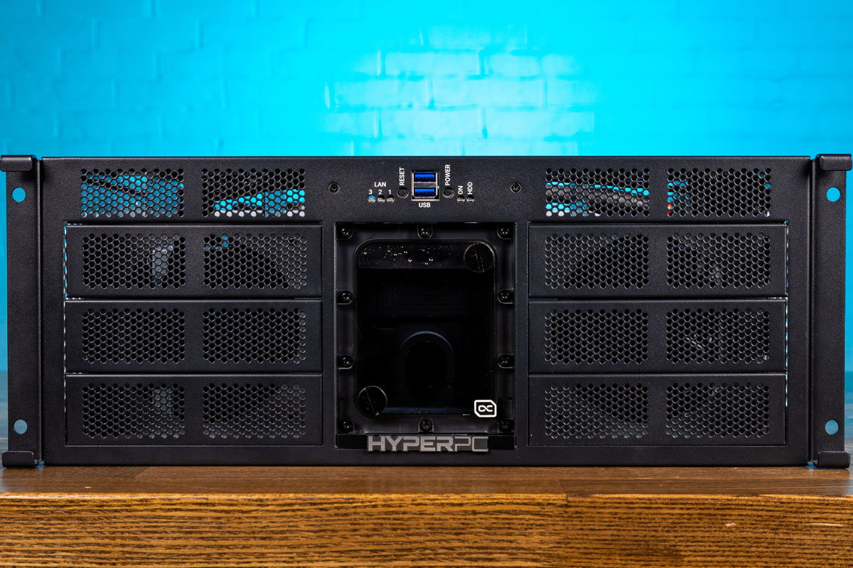 HYPERPC G4 PRO RACK — общий вид сервера