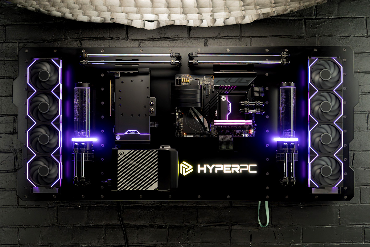 HYPERPC WALL — настенный компьютер