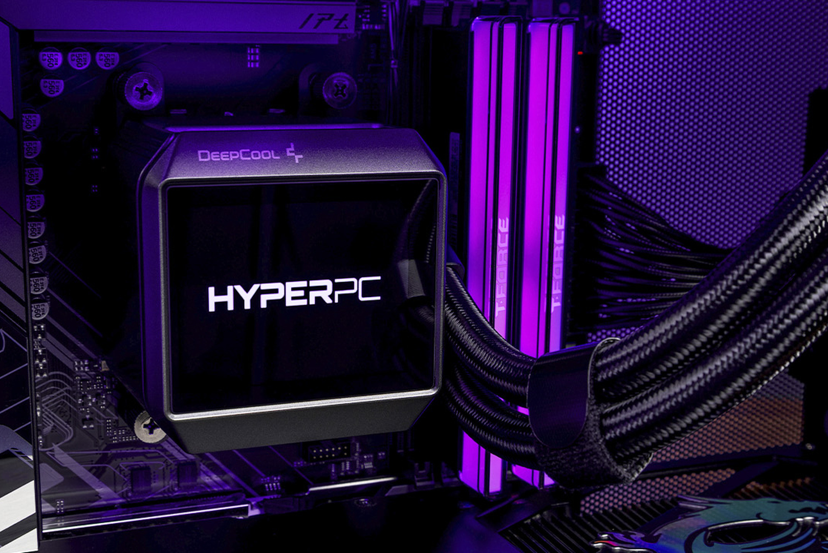 Процессорное охлаждение и оперативная память в сборке HYPERPC