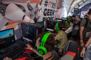 game zone on geek picnic photo 06