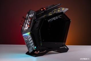 hyperpc-eegene-sagaz-live-photo-05