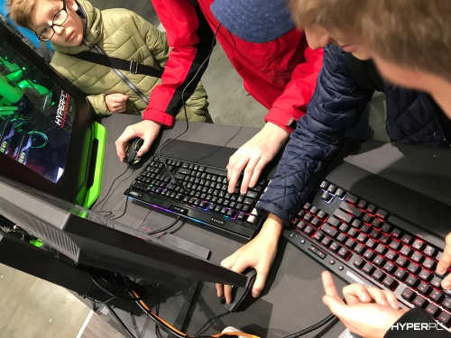 hyperpc on igromir 2017 corsair photo 12