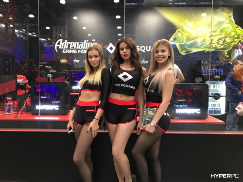 hyperpc on igromir 2017 red square photo 05